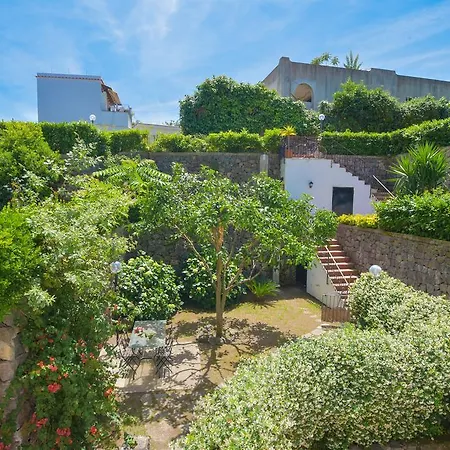 Hotel apartamentowy Aegidius Ischia